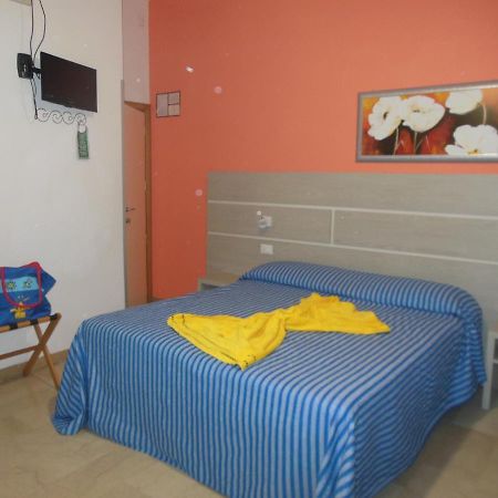 Hotel Edy Rimini Luaran gambar