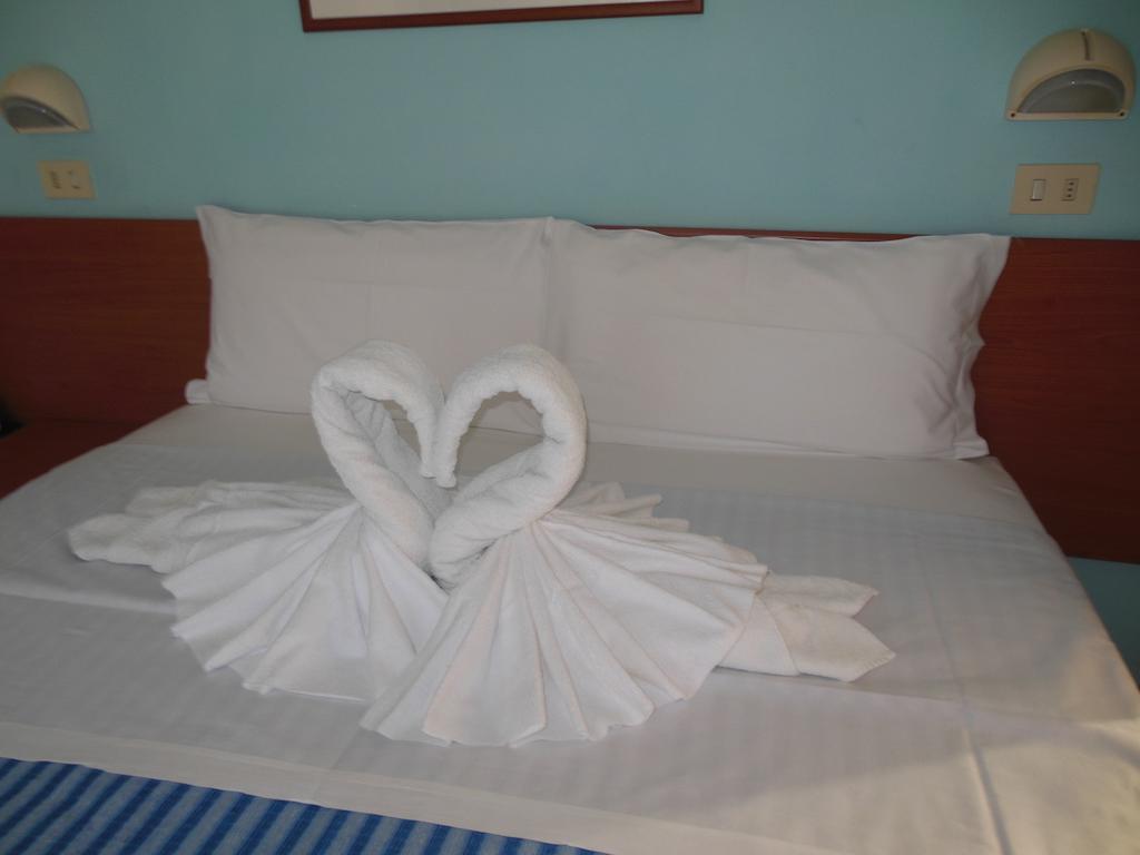 Hotel Edy Rimini Luaran gambar