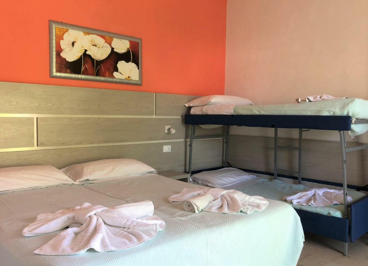 Hotel Edy Rimini Luaran gambar