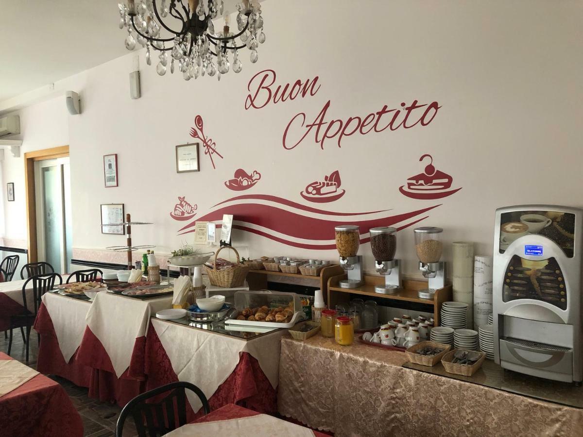 Hotel Edy Rimini Luaran gambar