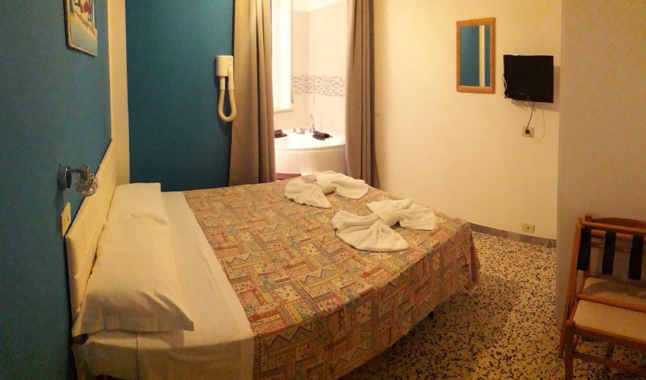 Hotel Edy Rimini Luaran gambar