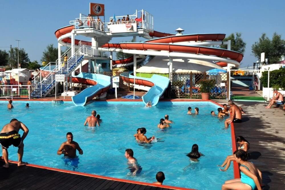 Hotel Edy Rimini Luaran gambar