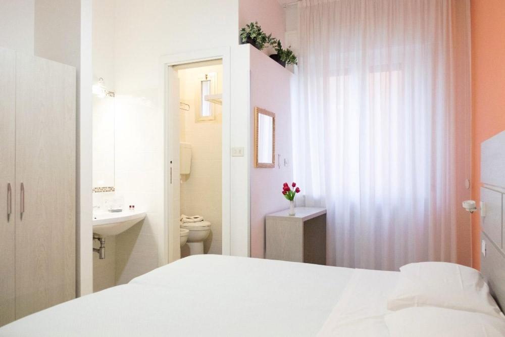 Hotel Edy Rimini Luaran gambar