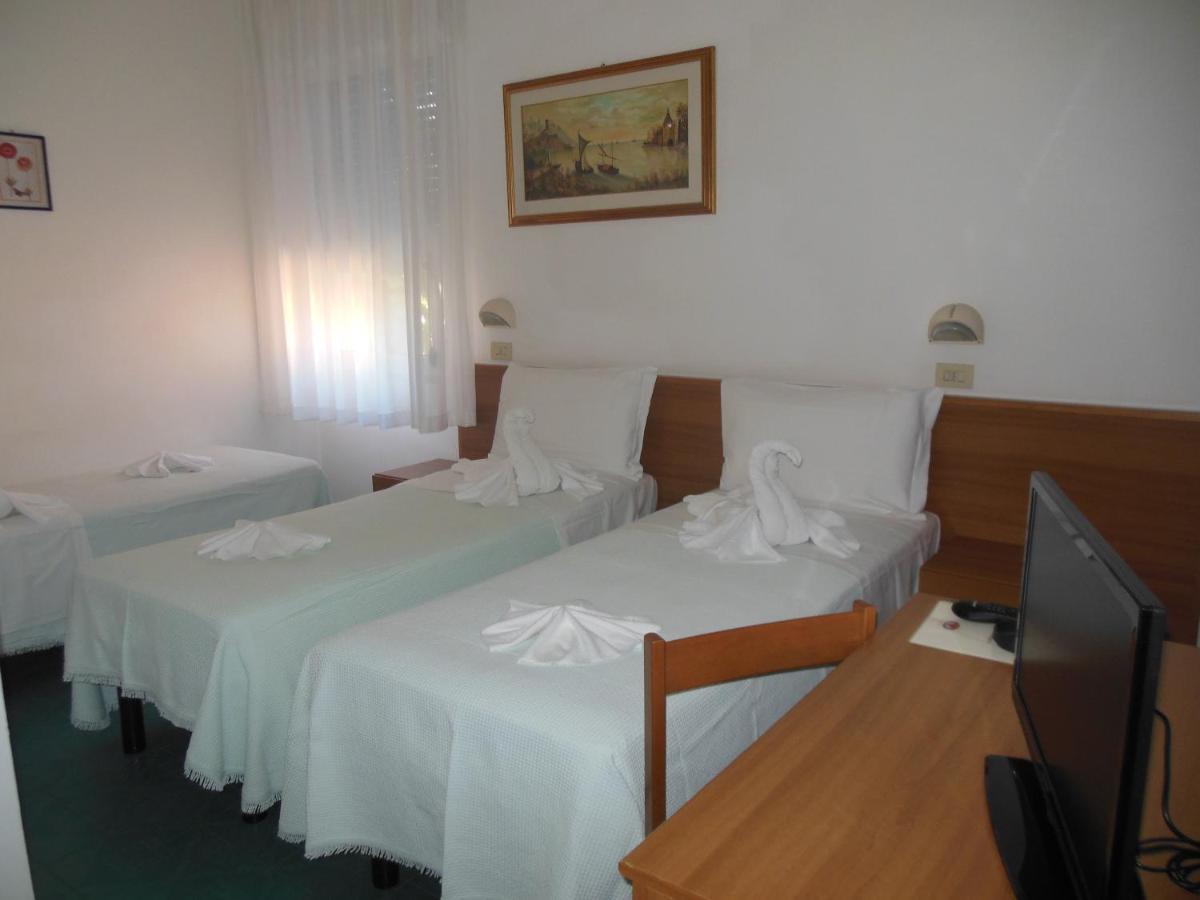 Hotel Edy Rimini Luaran gambar