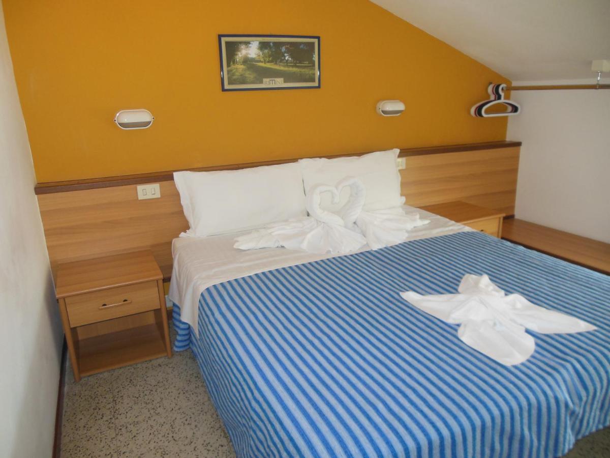 Hotel Edy Rimini Luaran gambar