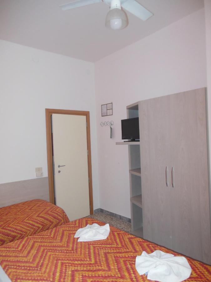 Hotel Edy Rimini Luaran gambar