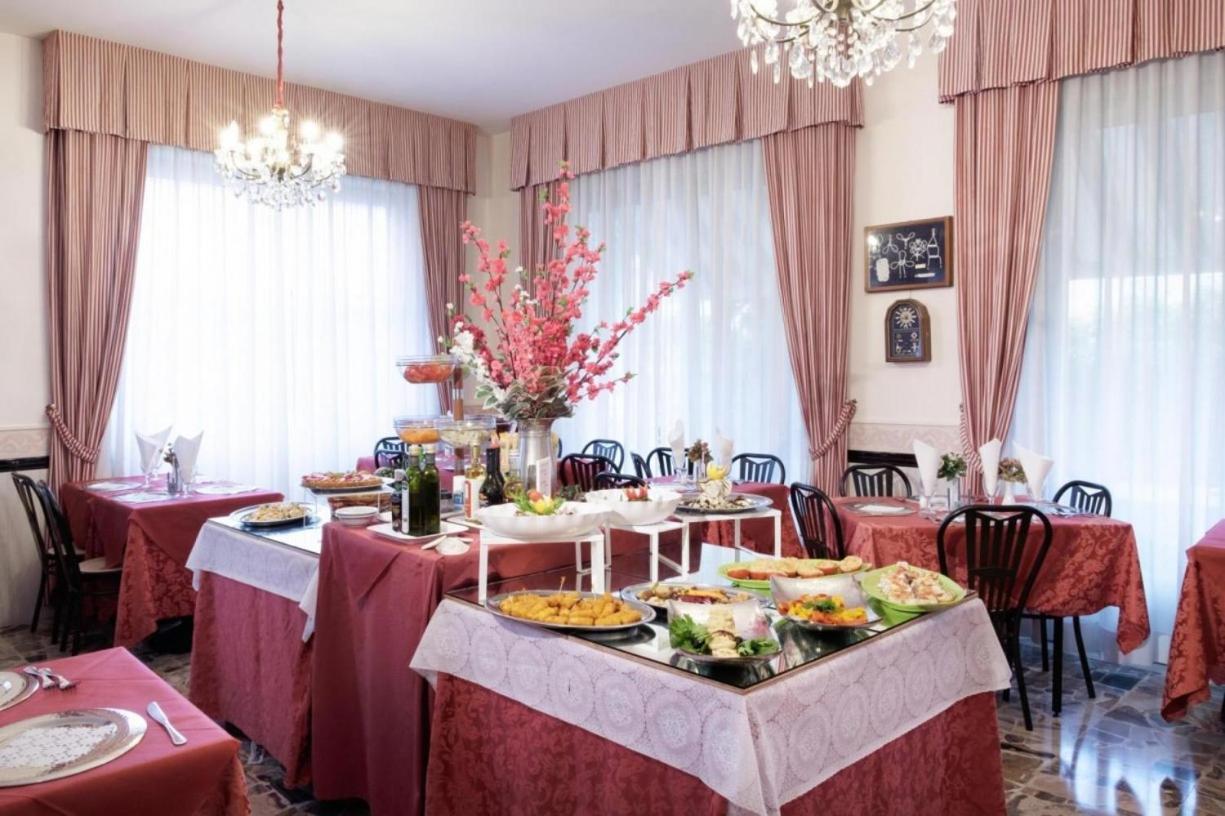 Hotel Edy Rimini Luaran gambar