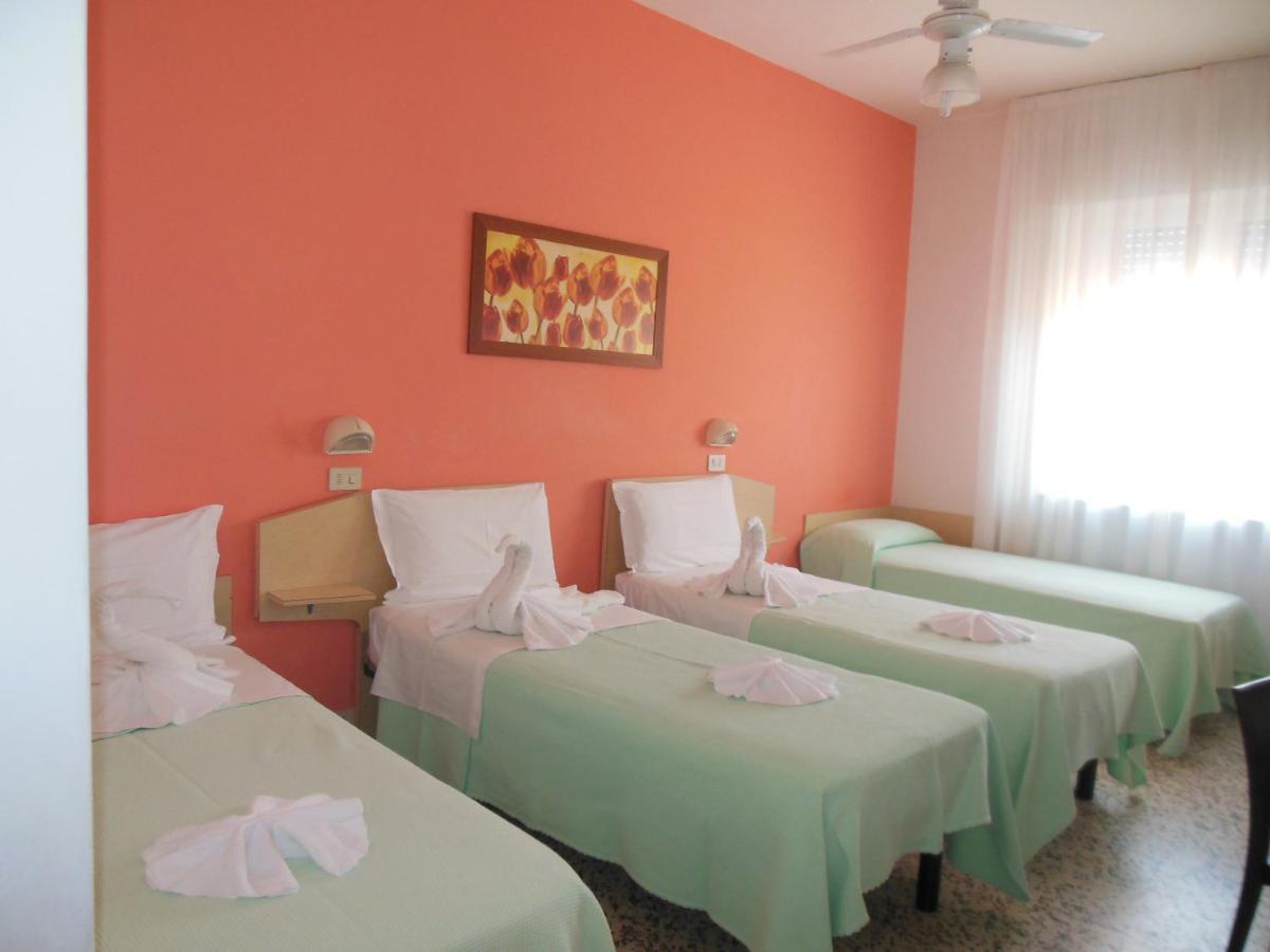 Hotel Edy Rimini Luaran gambar